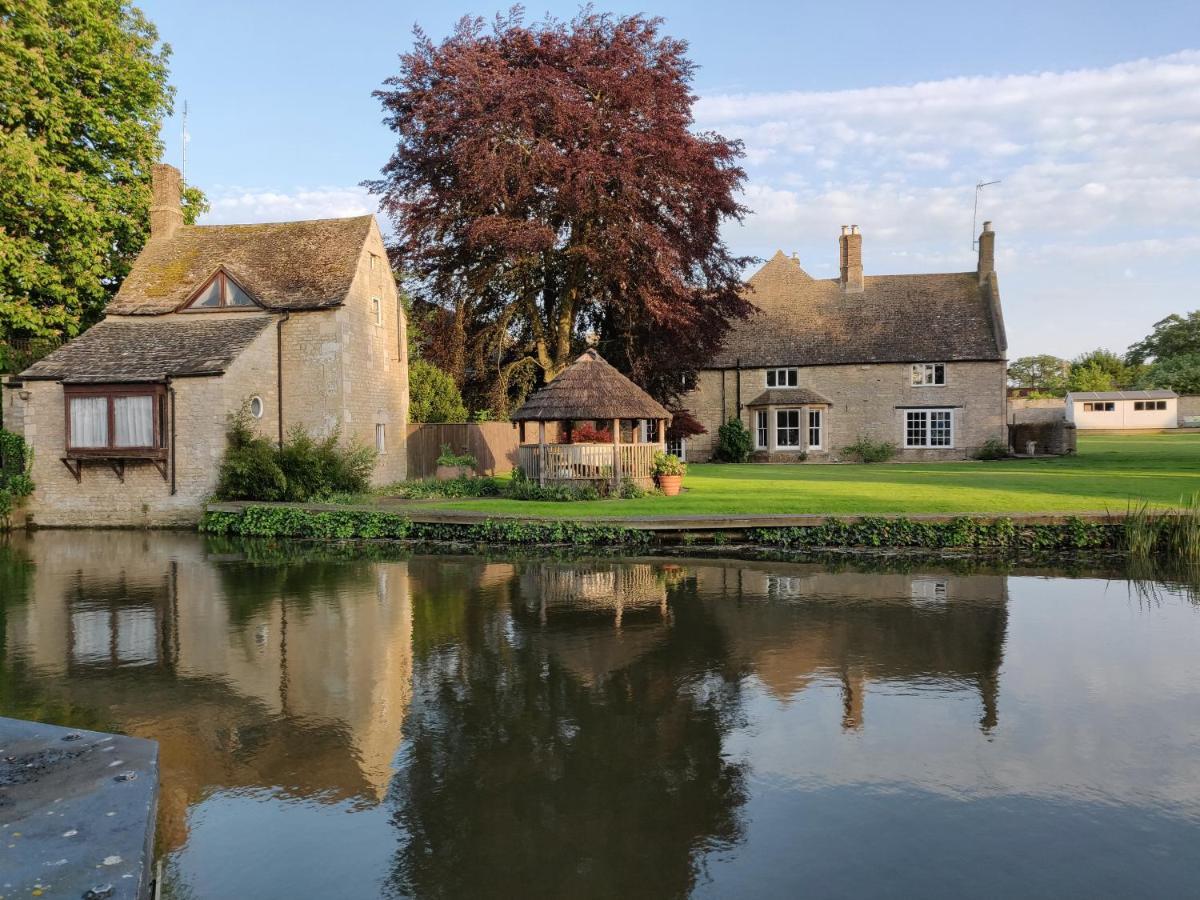 River Nene Cottages Water Newton Kültér fotó